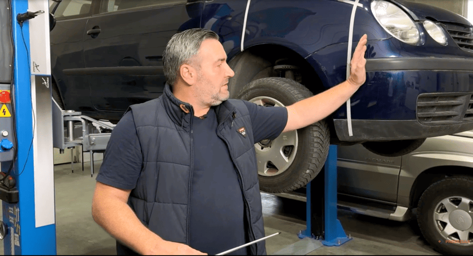 Fahrzeugtechnik_Crashmanagement_Online (1).png